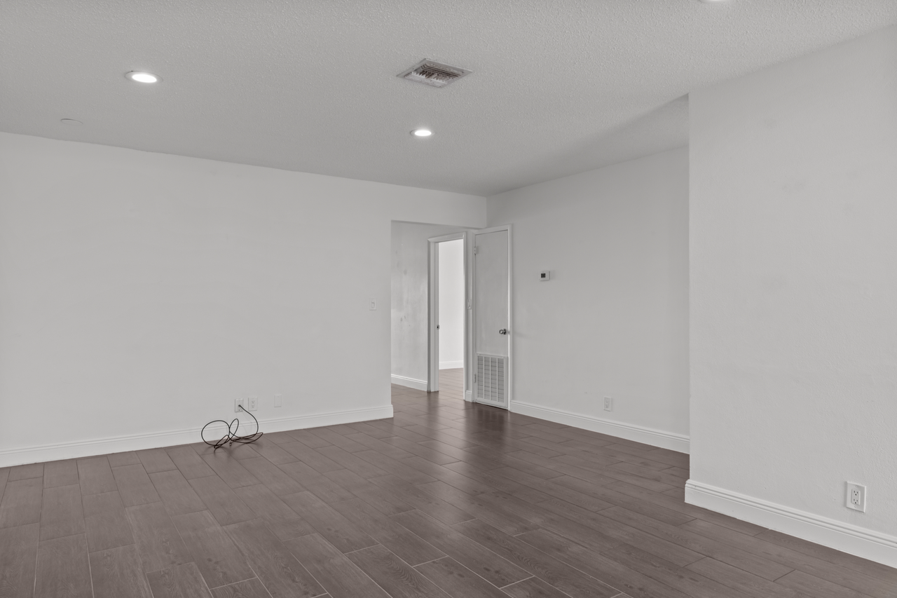 2133 Ne 56th Ct #NA - Photo 5 of 26