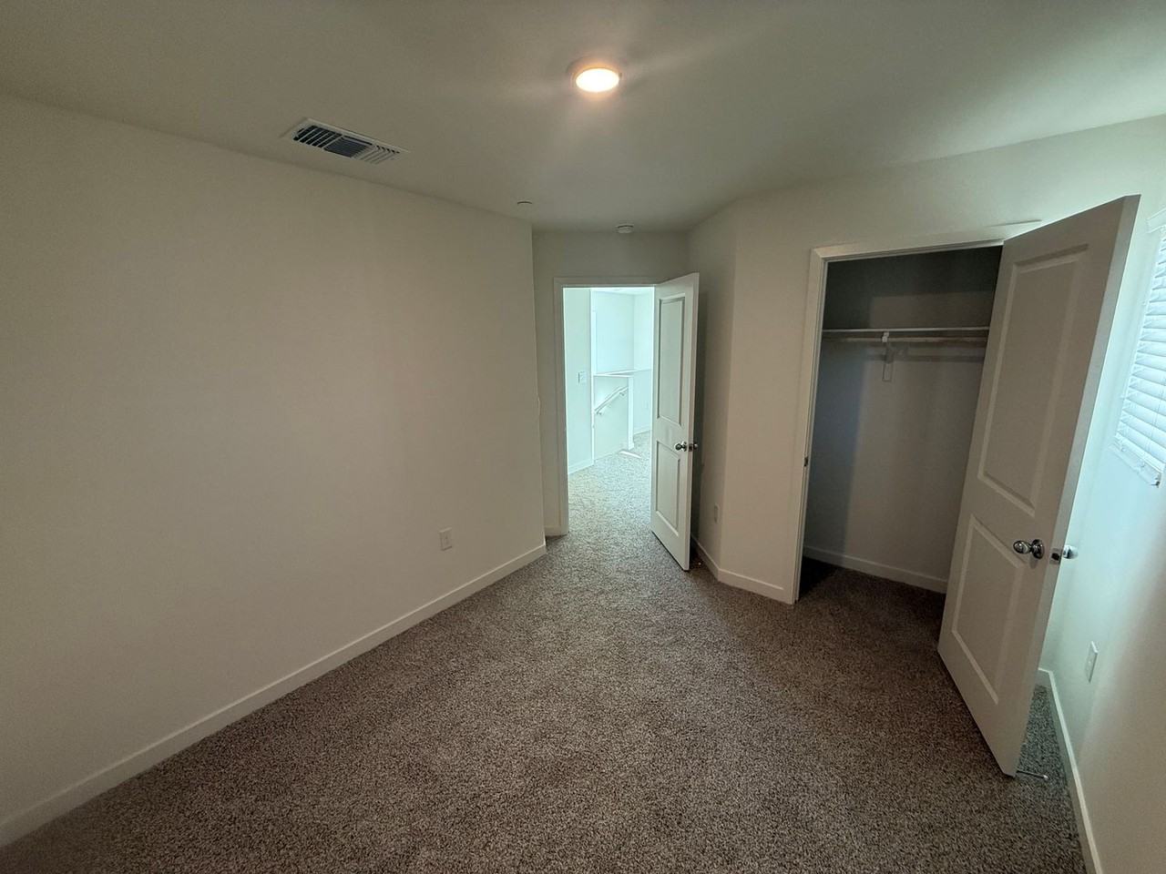 977 Scenic Sky Ln - Photo 7 of 34