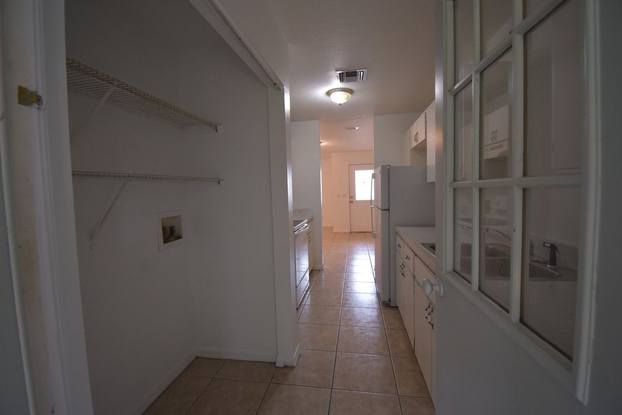 1581 N C 470 #5 - Photo 3 of 22