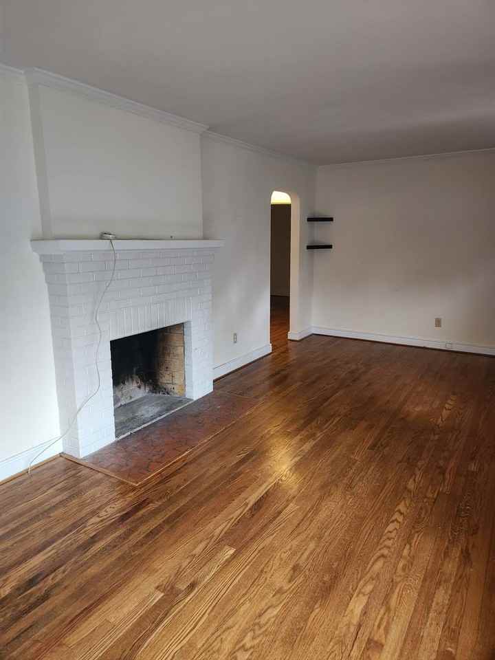 4704 Augusta Ave - Photo 3 of 11