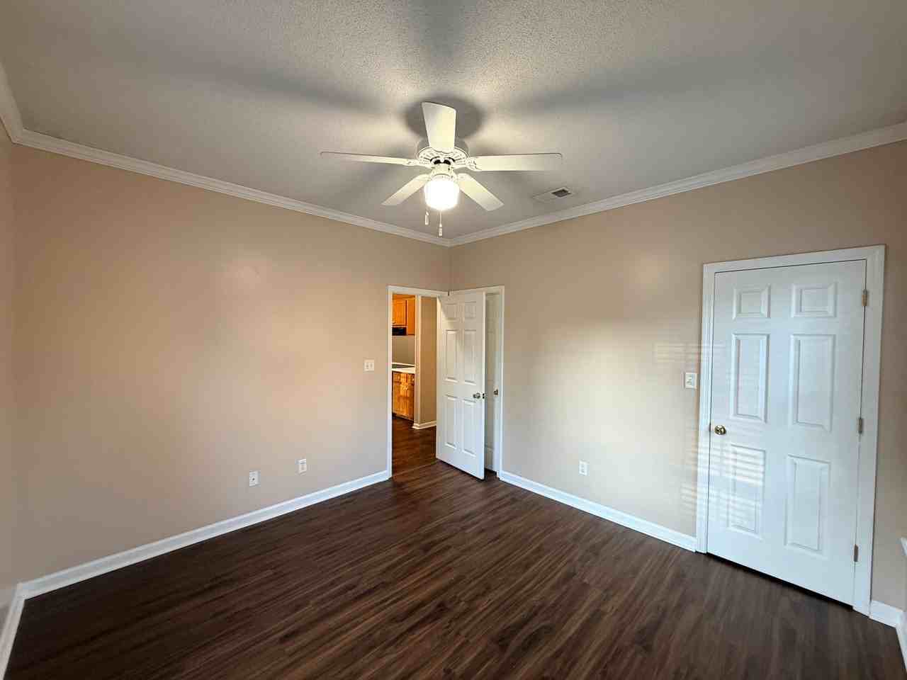 507 Roberts St #A - Photo 4 of 21