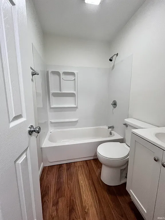 1009 E Havens St #1 - Photo 3 of 12