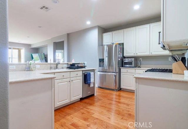 1659 Date Palm Dr - Photo 3 of 6