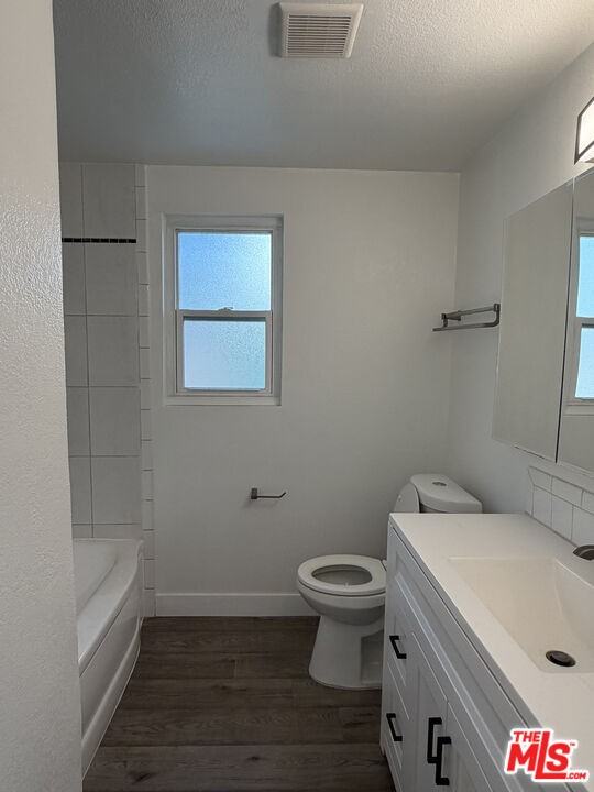 281 Stanton St - Photo 6 of 8