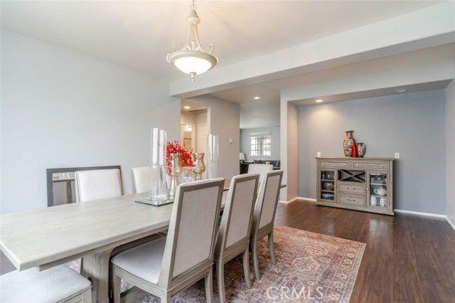 39112 Desert Holly Ln - Photo 3 of 8