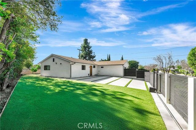 22500 Baltar St - Photo 6 of 8