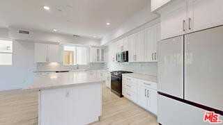 8456 Camelia Ct - Photo 2 of 8