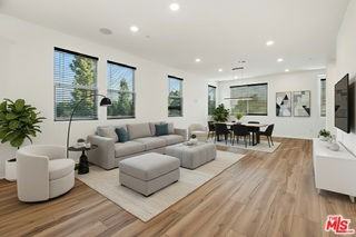 725 Daniel Freeman Cir - Photo 6 of 8