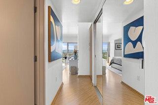 13700 Marina Pointe Dr #1423 - Photo 7 of 8