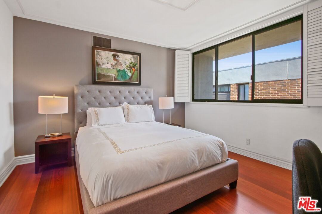 9303 Burton Way #A - Photo 2 of 8