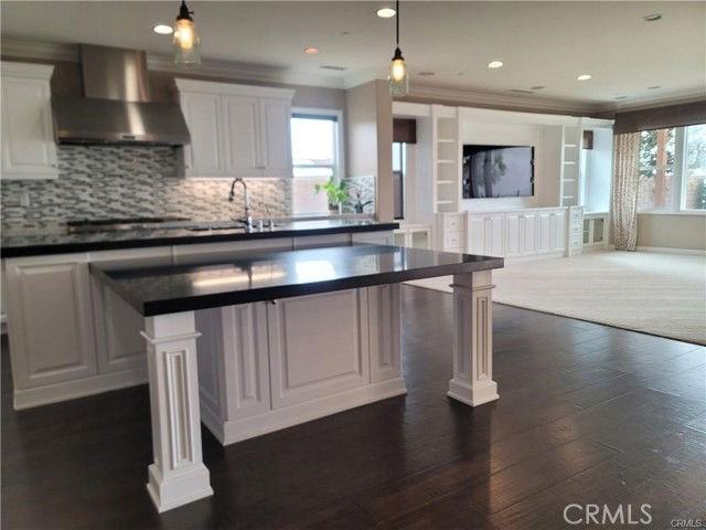 2778 E Temblor Ranch Dr - Photo 3 of 4