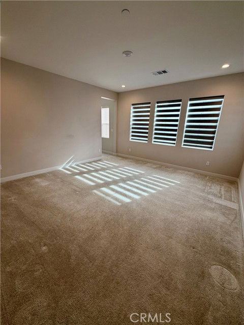 280 Brackens - Photo 2 of 8