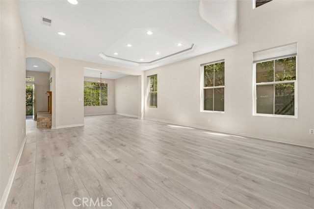 27806 Homestead Rd - Photo 3 of 8