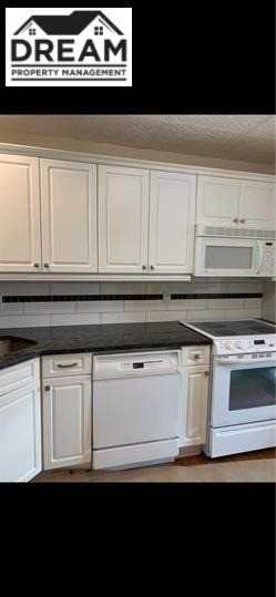 1500 Venetian Blvd #1 - Photo 3 of 28