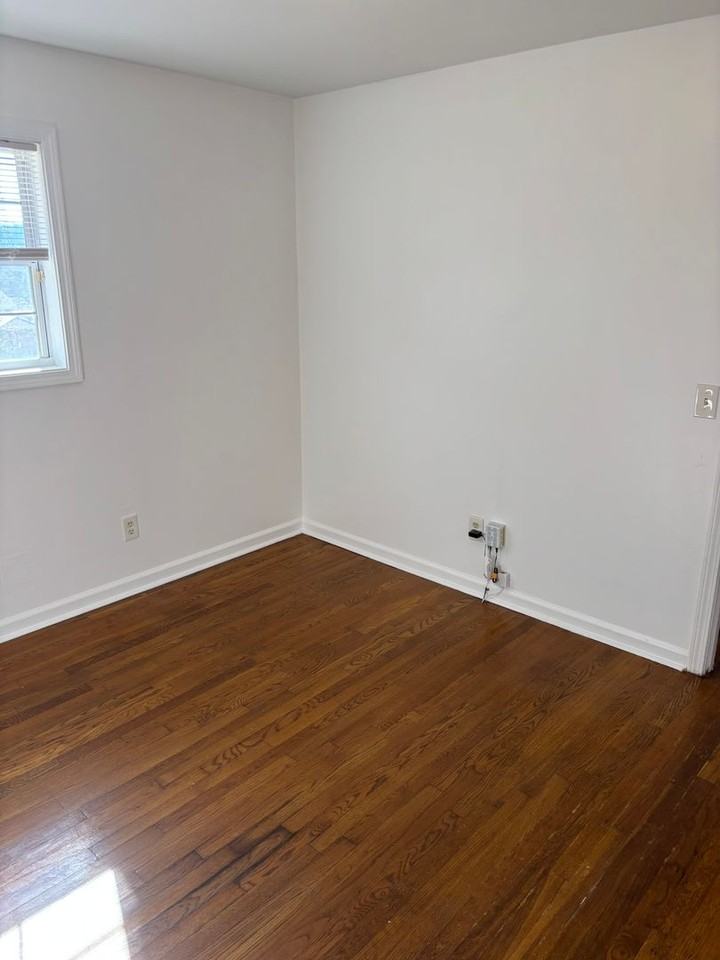 5844 Blueridge Dr - Photo 7 of 15