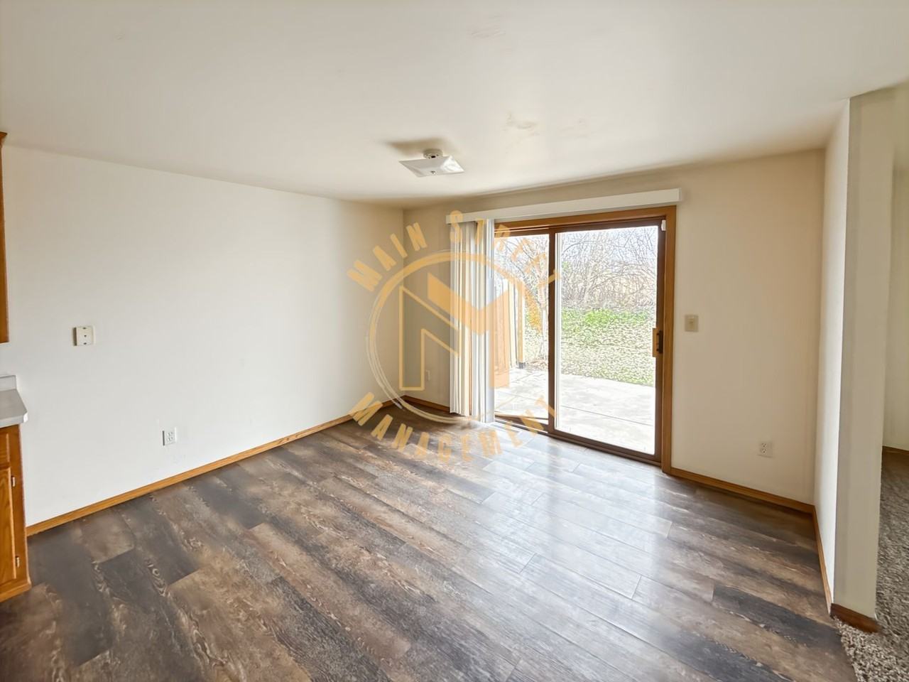 410 Aloysius Ct - Photo 3 of 16