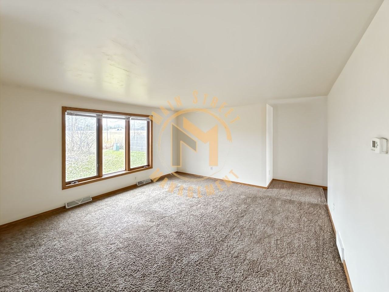 410 Aloysius Ct - Photo 6 of 16