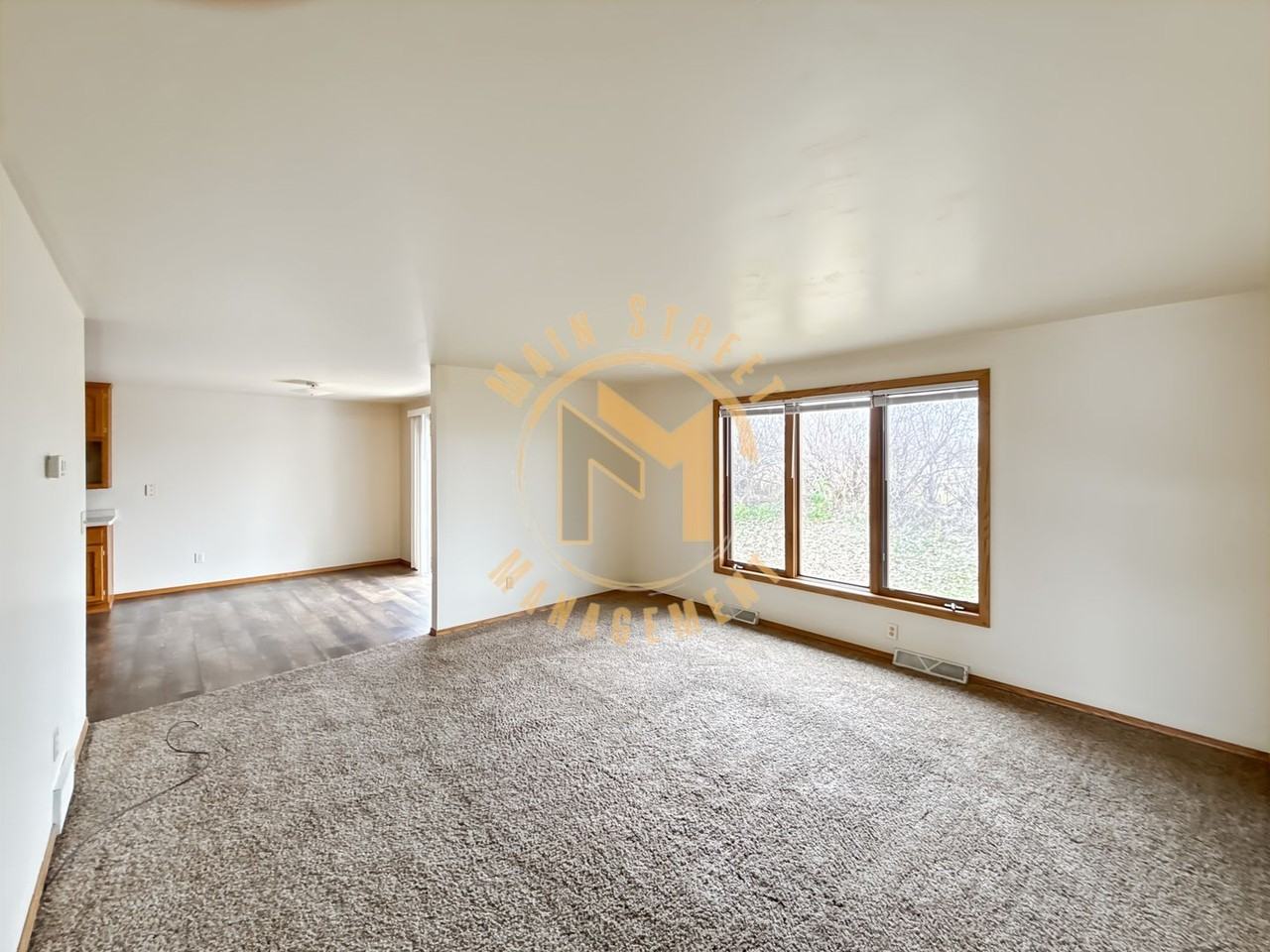 410 Aloysius Ct - Photo 7 of 16