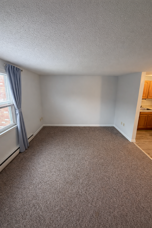 221 Old West Warren Rd - Photo 3 of 4