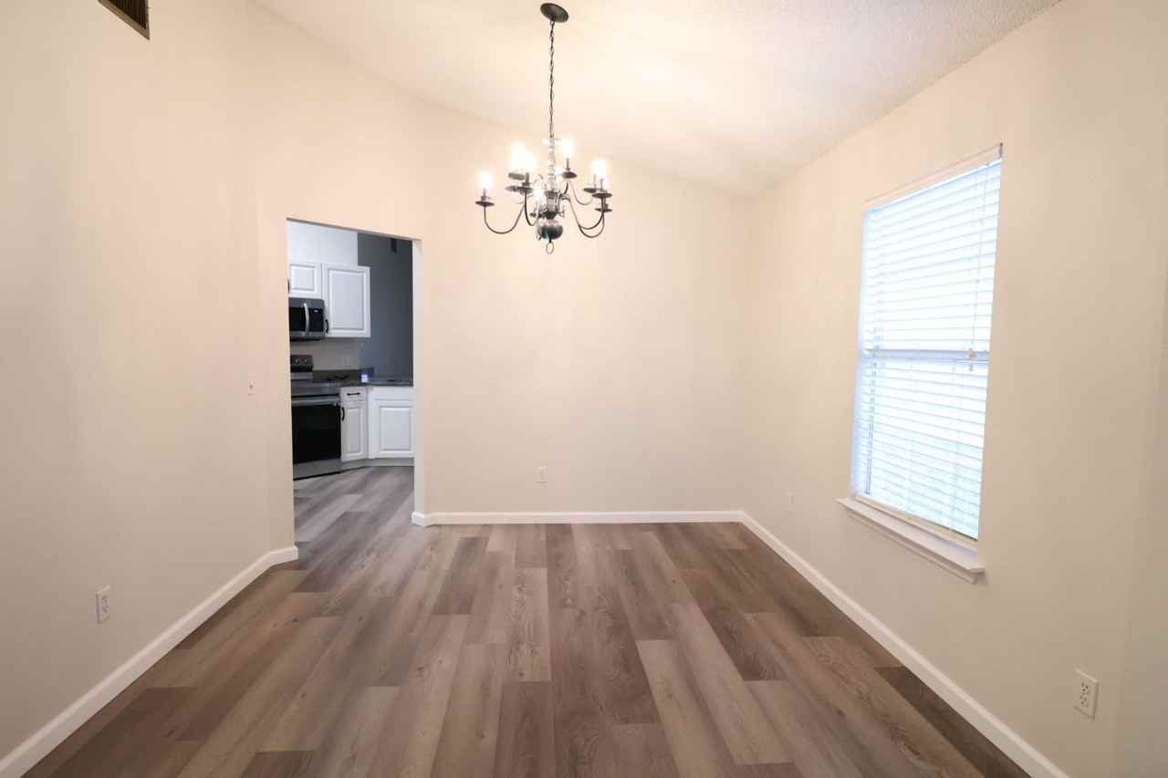 8200 Lode Star Ave - Photo 7 of 19