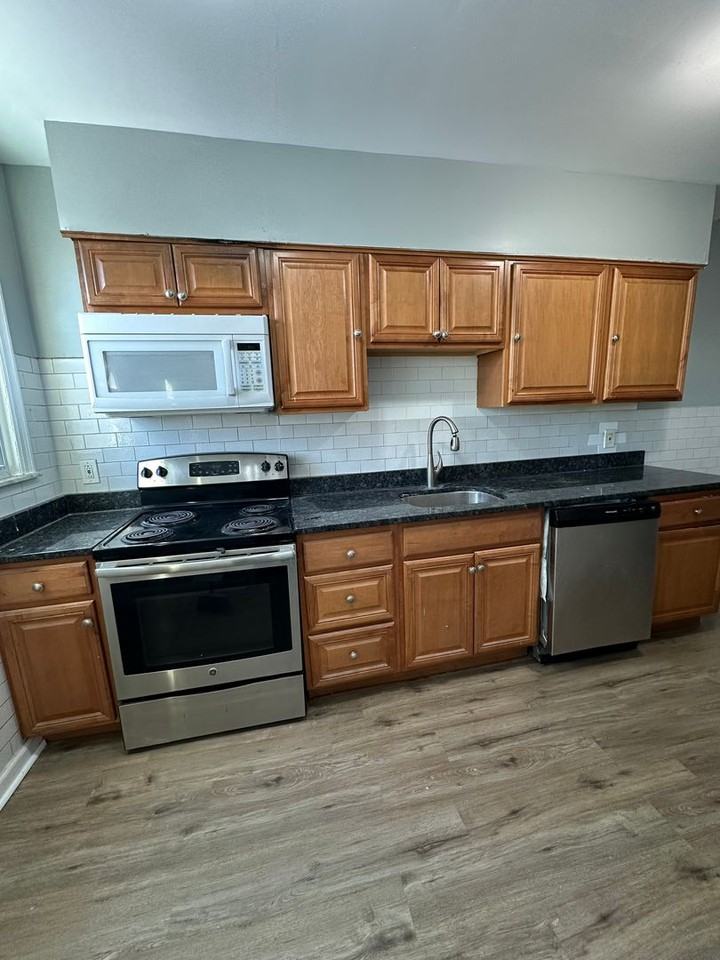 531 Larchwood Ave - Photo 6 of 18