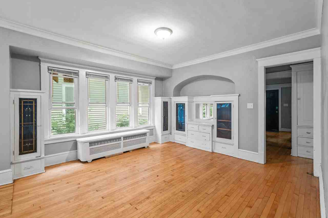 2925 N Murray Ave - Photo 5 of 20