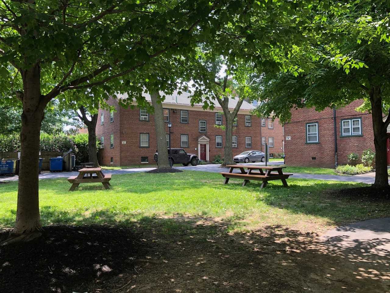 732 North Ter - Photo 5 of 15