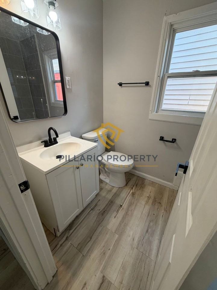 830 S Taft Ave - Photo 4 of 13