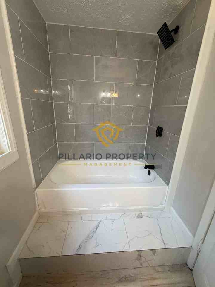 830 S Taft Ave - Photo 5 of 13