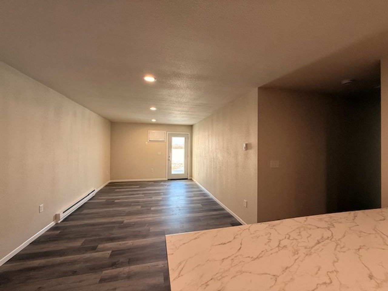 217 Brock Ave - Photo 5 of 8