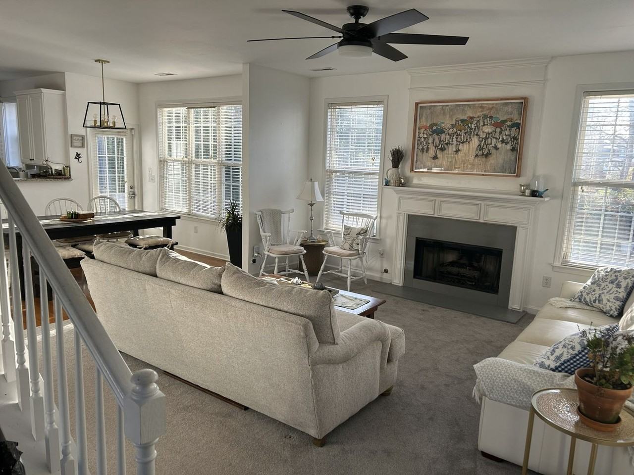 612 Heathercrest Ct - Photo 5 of 15