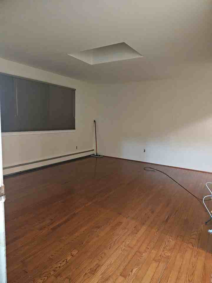 32 Scooter Ln - Photo 4 of 19