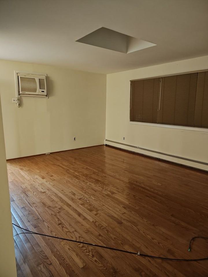 32 Scooter Ln - Photo 5 of 19