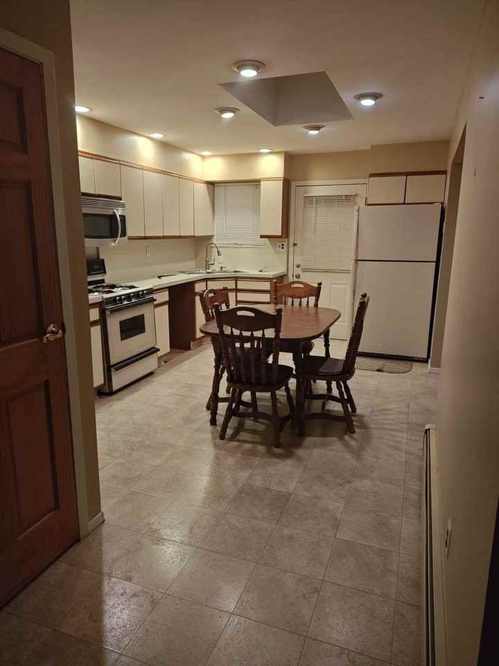 32 Scooter Ln - Photo 6 of 19