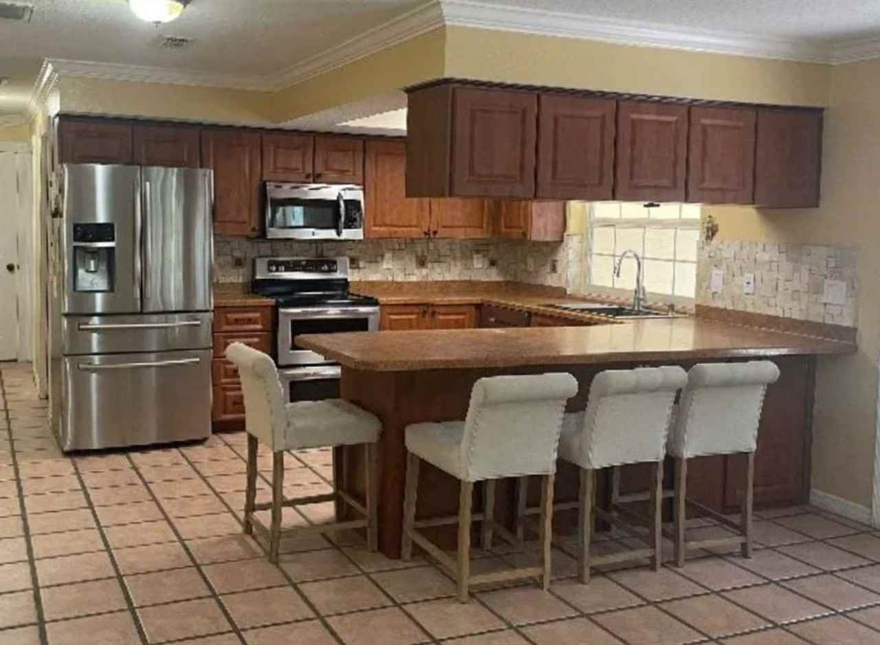 18816 Cimbora Dr - Photo 2 of 23