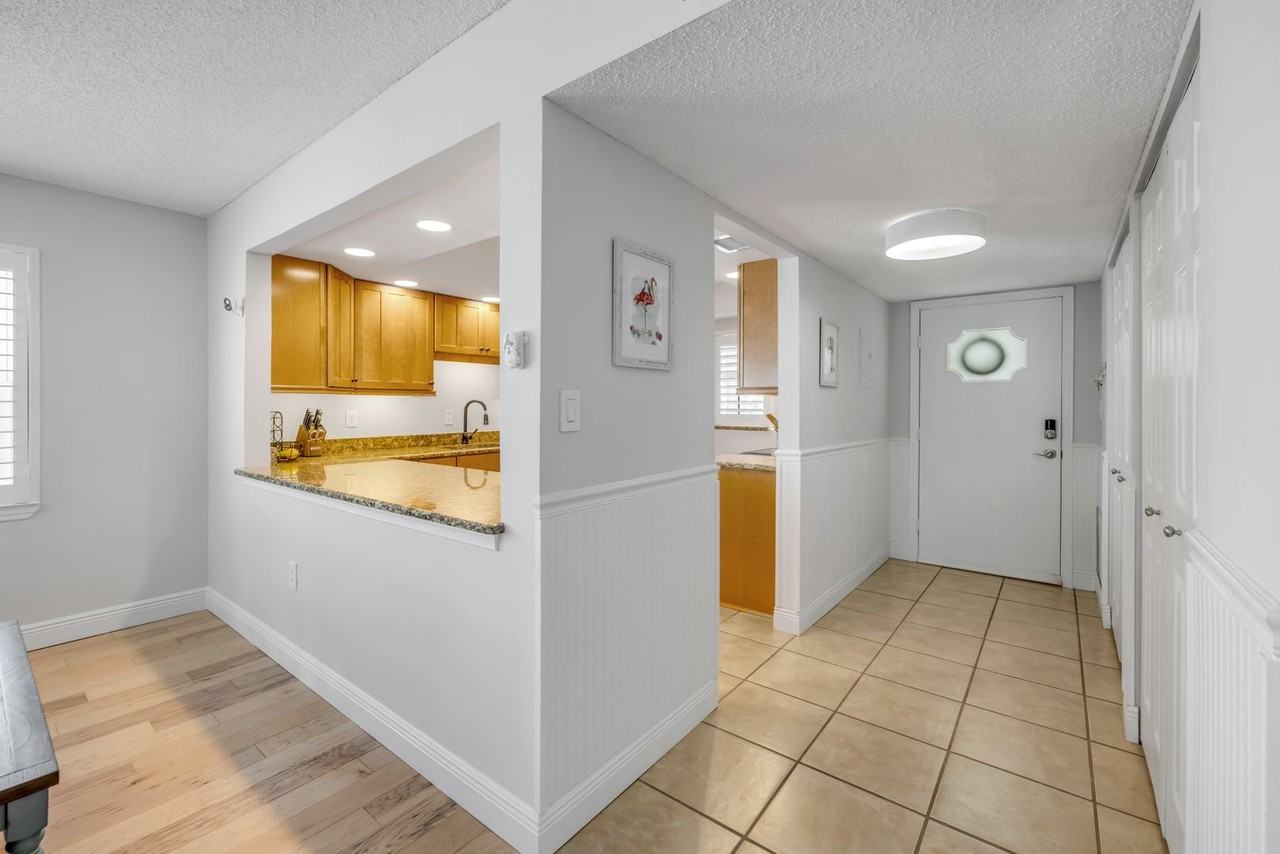 315 N Causeway #C304 - Photo 5 of 50