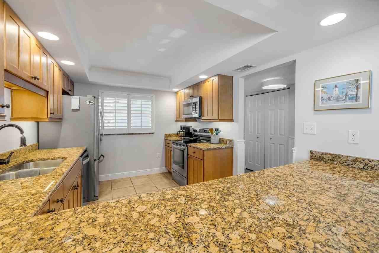 315 N Causeway #C304 - Photo 7 of 50