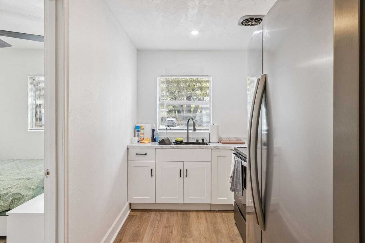 Plantation Dr - Photo 5 of 13