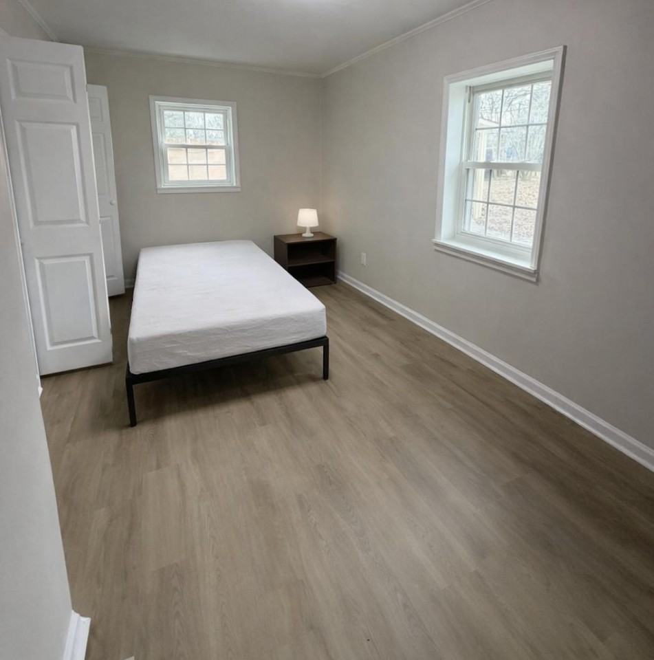 Southern St - Photo 2 of 6