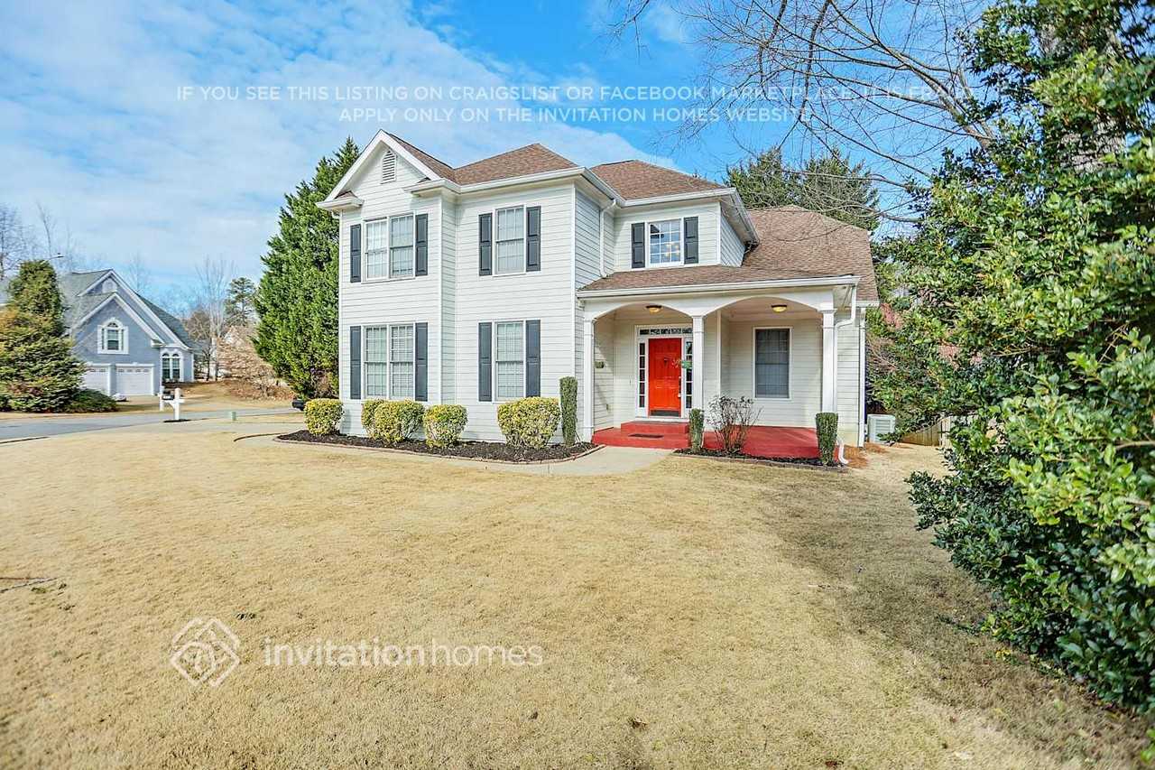 2515 Camata Way - Photo 2 of 24