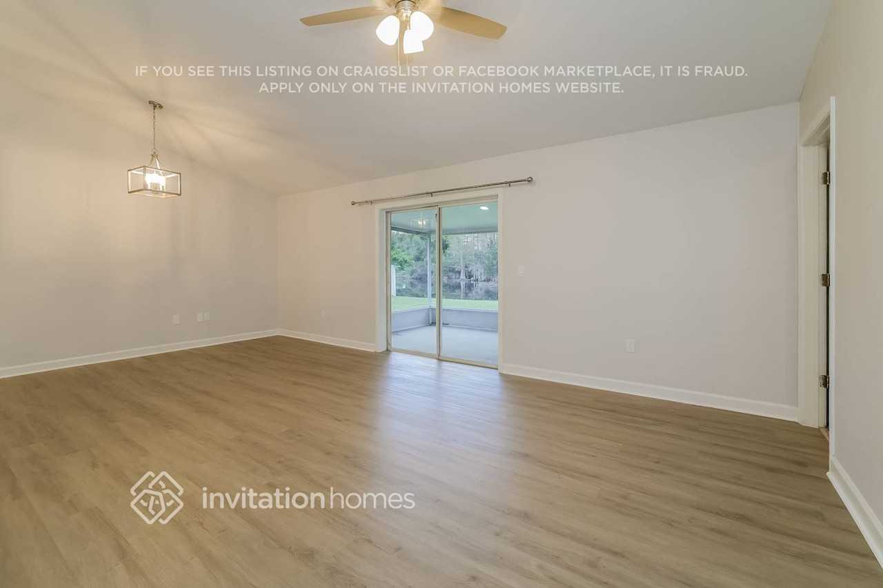 4231 Sasha Trl - Photo 4 of 17