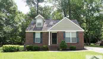 featured image of 1080 Maple Cir #1