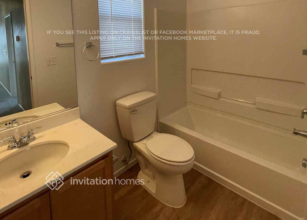 9331 Wild Lariat Ave - Photo 7 of 9