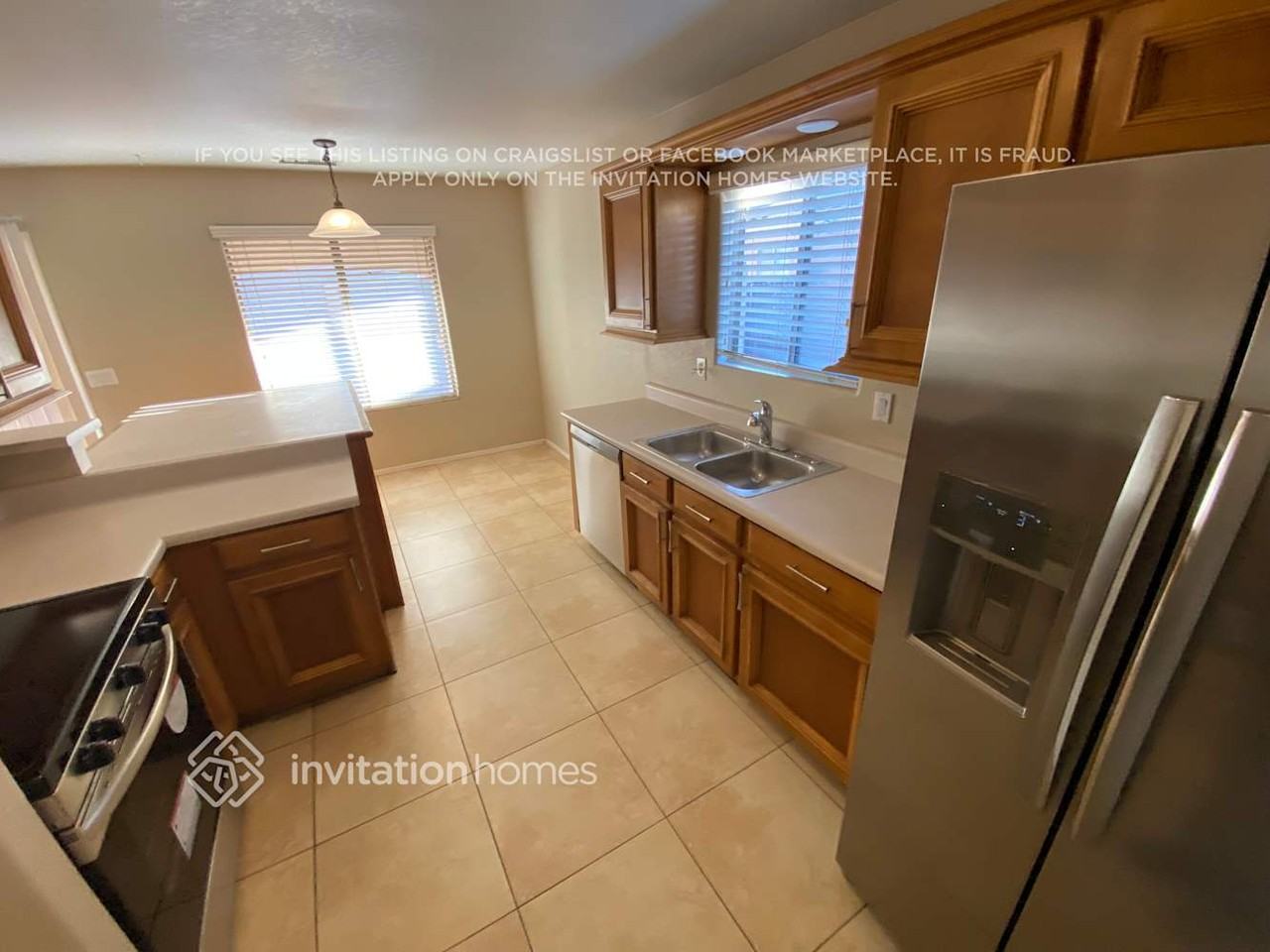 8321 W Avalon Dr - Photo 5 of 12