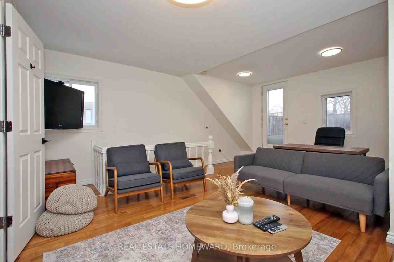 145 Boston Avenue - Photo 5 of 27