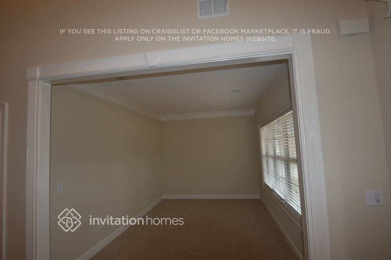 416 Icicle Ct - Photo 2 of 18