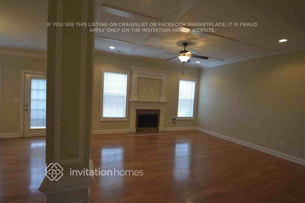 416 Icicle Ct - Photo 6 of 18