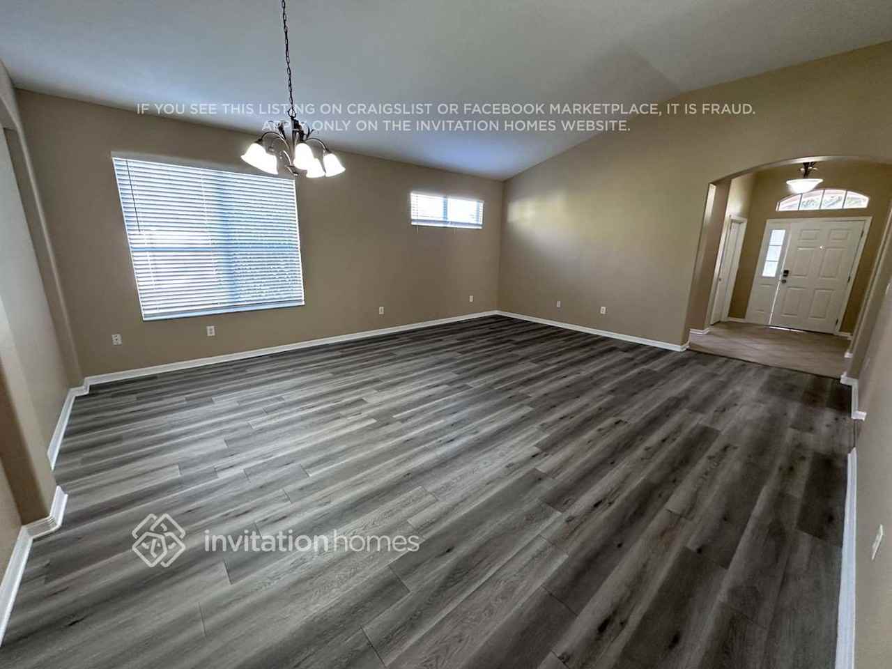 2040 Wexford Green Dr - Photo 5 of 21