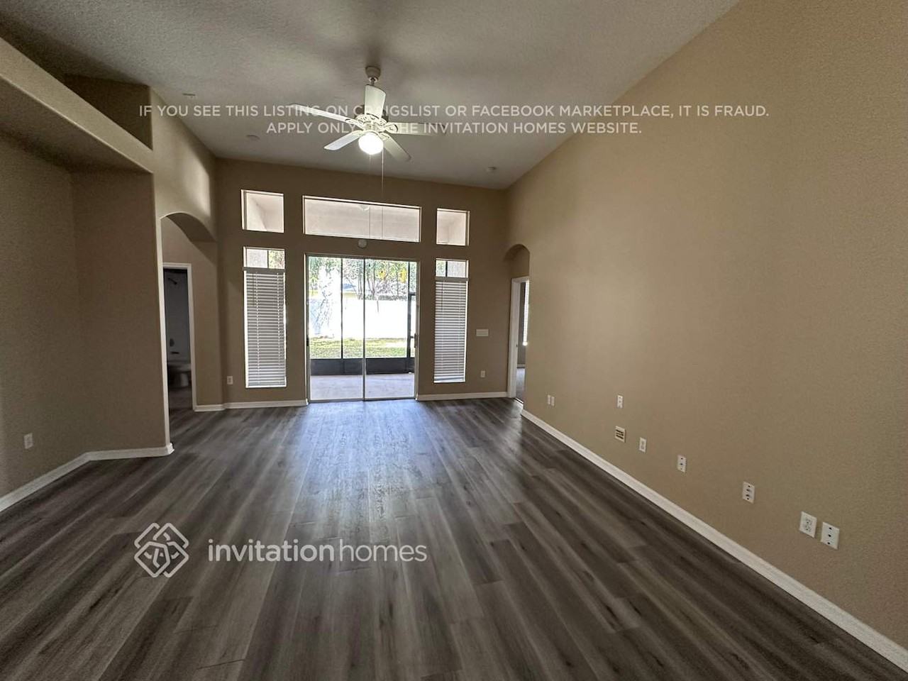 2040 Wexford Green Dr - Photo 7 of 21