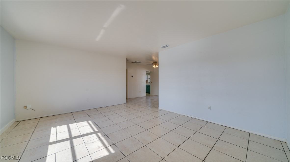 107 Sw 16th Ter ##C - Photo 3 of 22